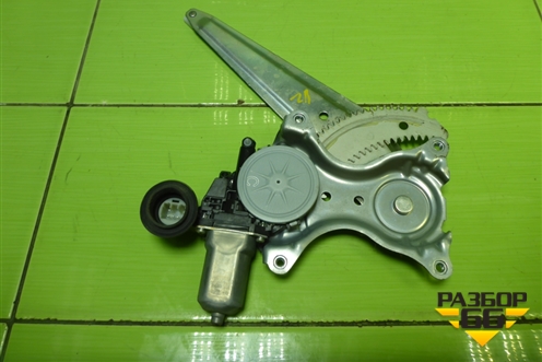 Стеклоподъёмник электрический задний правый для Toyota Rav-4 с 2012-2019г (Рав 4)