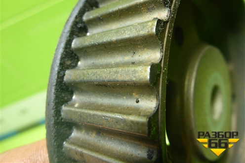 Шестерня распредвала (выпускного 2.0л 10LH5F) для Citroen C5 с 2008г (С5)