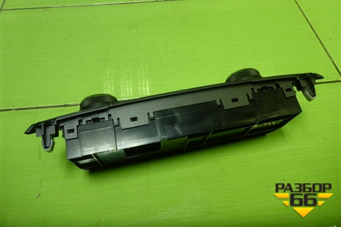 Модуль управления климатической установкой (5590042410) для Toyota Rav-4 с 2012-2019г (Рав 4)