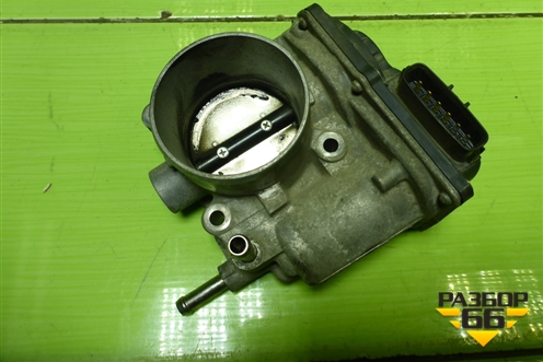 Заслонка дроссельная электрическая (2.0л 3ZR) (2203037050) для Toyota Rav-4 с 2012-2019г (Рав 4)