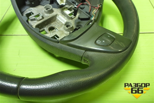 Рулевое колесо под AIR BAG без AIR BAG (484004195R) для Nissan Terrano с 2014г (Терано)