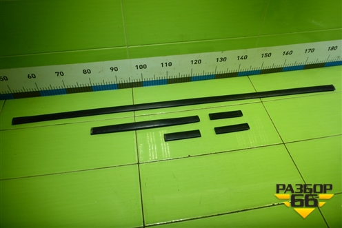 Молдинг крыши левый для Toyota Rav-4 с 2012-2019г (Рав 4)