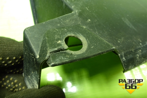 Пыльник заднего бампера правый (5872342010) для Toyota Rav-4 с 2012-2019г (Рав 4)