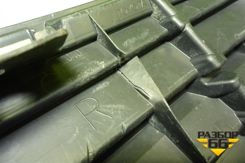 Решетка в передний бампер правая (5312742040) для Toyota Rav-4 с 2012-2019г (Рав 4)