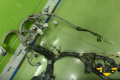 Проводка на двигатель (8212142D00) для Toyota Rav-4 с 2012-2019г (Рав 4)