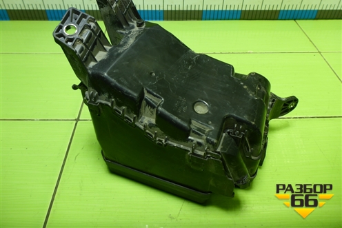 Блок предохранителей подкапотный для Toyota Rav-4 с 2012-2019г (Рав 4)