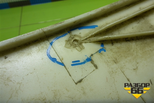 Угол бампера левый (812W416100227) для Sitrak C7H (С7Н)