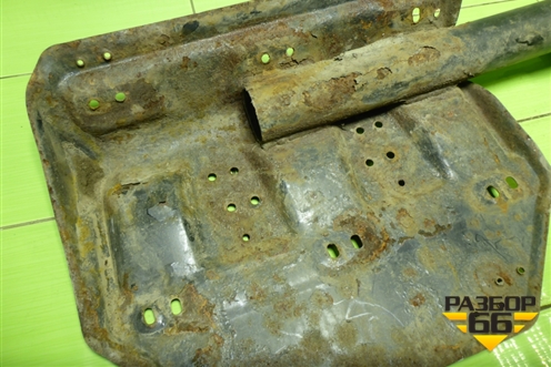 Кронштейн заднего крыла правый для Scania 4 Series с 1995-2005г