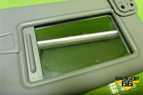 Козырёк солнцезащитный правый для Hyundai Tucson с 2015-2022г (Туксон)