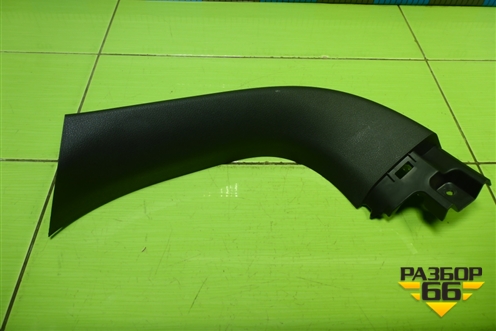 Обшивка двери багажника (правая) (81741D7000) для Hyundai Tucson с 2015-2022г (Туксон)