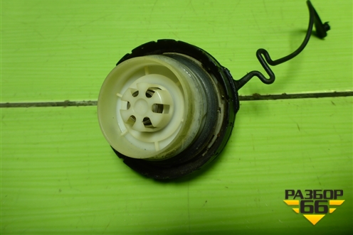 Крышка топливного бака для Toyota Corolla (E15) с 2006-2013г (Королла 150)