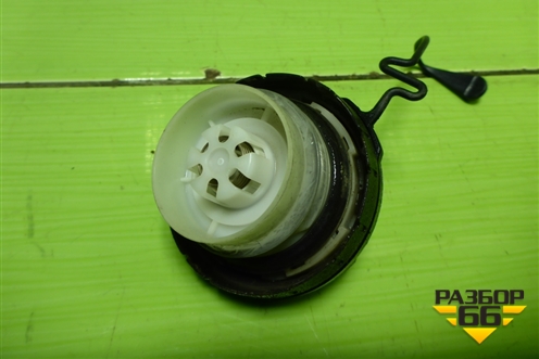 Крышка топливного бака для Toyota Corolla (E15) с 2006-2013г (Королла 150)