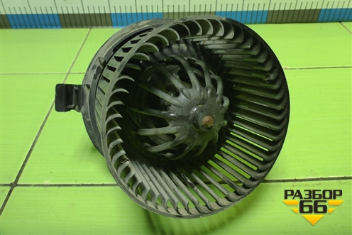 Моторчик отопителя для Renault Duster I с 2010-2021г (Дастер)