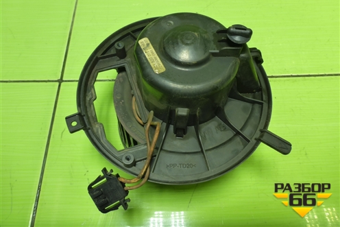 Моторчик отопителя (3C1820015) для Volkswagen Passat (B6) с 2005-2010г (Пассат Б6)