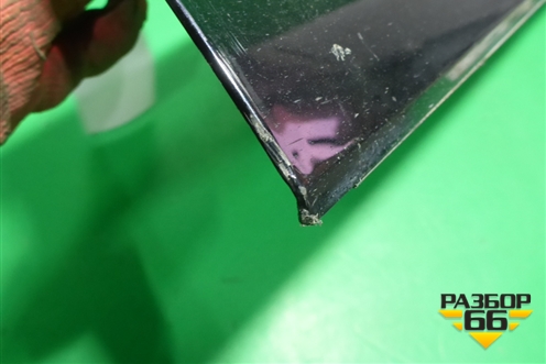 Накладка двери передней правой (760854940A) для Volkswagen Touareg с 2018г (Туарег)