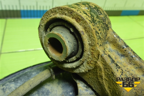 Кулак задний левый (4WD) для Hyundai Tucson с 2015-2022г (Туксон)