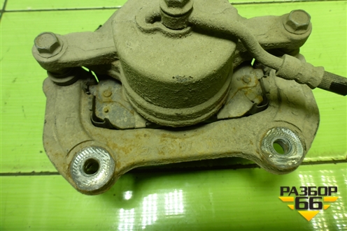 Суппорт передний правый (58130D7600) для Hyundai Tucson с 2015-2022г (Туксон)