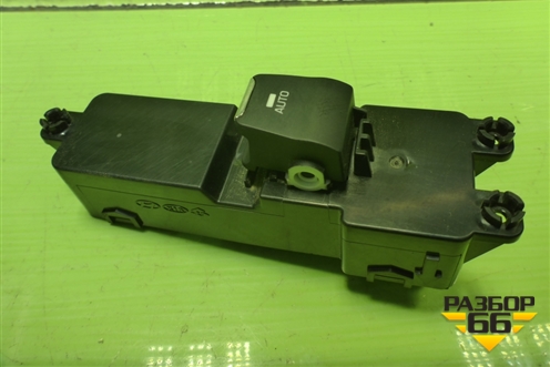 Кнопка стеклоподъёмника (передняя правая) (93575D3500) для Hyundai Tucson с 2015-2022г (Туксон)