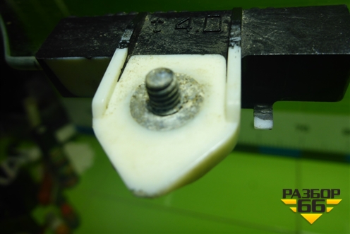 Стекло двери передней правой для Toyota Rav-4 с 2012-2019г (Рав 4)