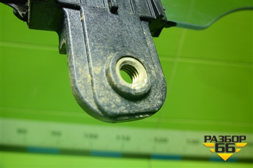 Стекло двери передней правой для Kia Sportage с 2010-2015г (Спортеидж 3)