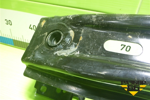 Усилитель переднего бампера (5E0807109F) для Skoda Octavia (A7) с 2013г (Октавия)