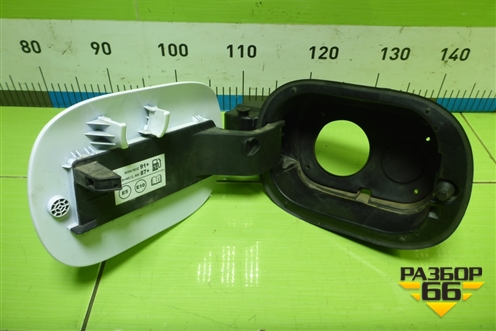 Лючок бензобака (81595D7500) для Hyundai Tucson с 2015-2022г (Туксон)