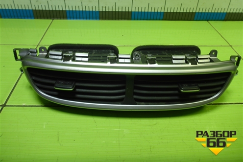 Дефлектор воздушный центральный (97410D7AA0) для Hyundai Tucson с 2015-2022г (Туксон)