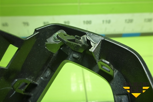 Накладка на торпедо (центральная) для Hyundai Tucson с 2015-2022г (Туксон)