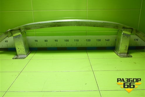 Усилитель переднего бампера (4K0807109) для Audi A6 (C8) с 2018г (А6)