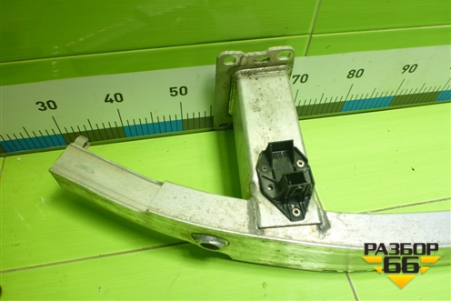 Усилитель переднего бампера (4K0807109) для Audi A6 (C8) с 2018г (А6)