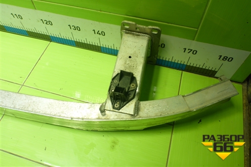 Усилитель переднего бампера (4K0807109) для Audi A6 (C8) с 2018г (А6)