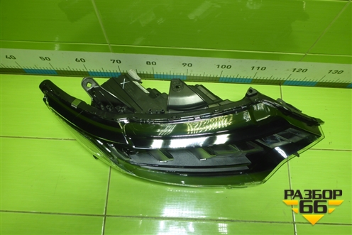 Фара правая (после 2015г Led без блока) (8301D332) для Mitsubishi Outlander с 2012-2024г (Аутлендер)