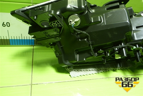 Фара правая (после 2015г Led без блока) (8301D332) для Mitsubishi Outlander с 2012-2024г (Аутлендер)