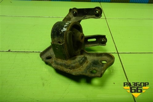Опора КПП левая для Toyota Corolla (E15) с 2006-2013г (Королла 150)