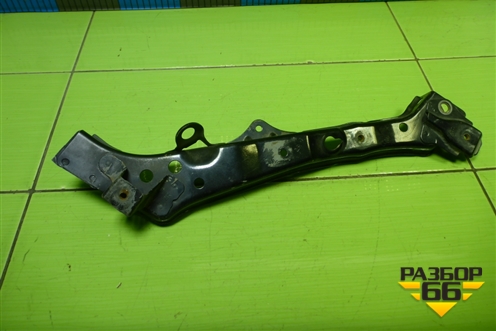 Кронштейн фары правой для Toyota Corolla (E15) с 2006-2013г (Королла 150)