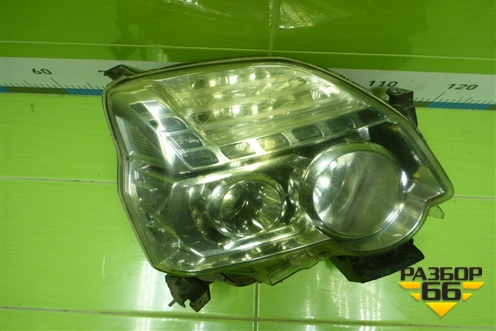 Фара правая (после 2010г ксенон без блока и лампы) (260103UF5A) для Nissan X-Trail (Т31) с 2007-2014г (Хтраил)