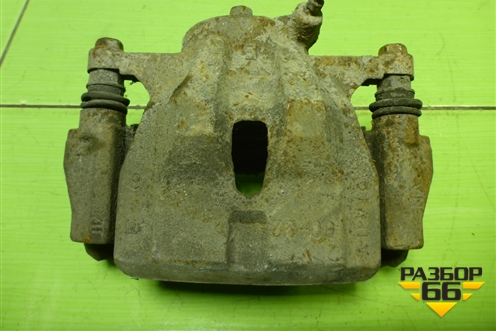 Суппорт передний левый для Toyota Corolla (E15) с 2006-2013г (Королла 150)