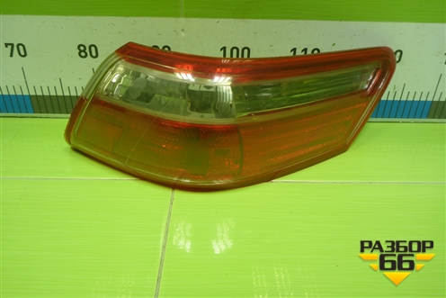 Фонарь задний наружный правый (не оригинал) (8155133360) для Toyota Camry V40 с 2006-2011г (Камри)