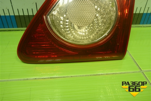 Фонарь задний внутренний правый (до 2010г) (8158112110) для Toyota Corolla (E15) с 2006-2013г (Королла 150)
