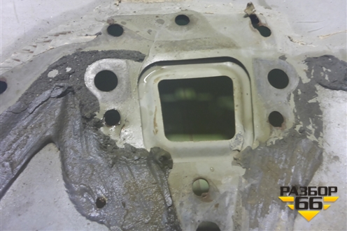 Панель задняя для Toyota Auris с 2006-2012г (Аурис)