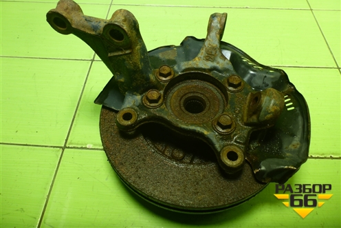 Кулак поворотный передний правый для Toyota Corolla (E15) с 2006-2013г (Королла 150)