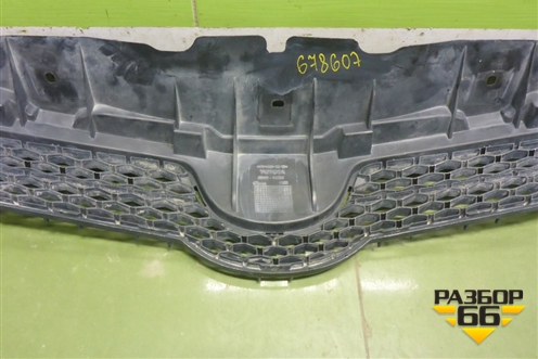 Решетка радиатора (до 2010г) (5311102390) для Toyota Auris с 2006-2012г (Аурис)