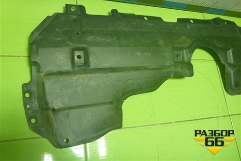 Пыльник двигателя центральный (5144112230) для Toyota Corolla (E15) с 2006-2013г (Королла 150)