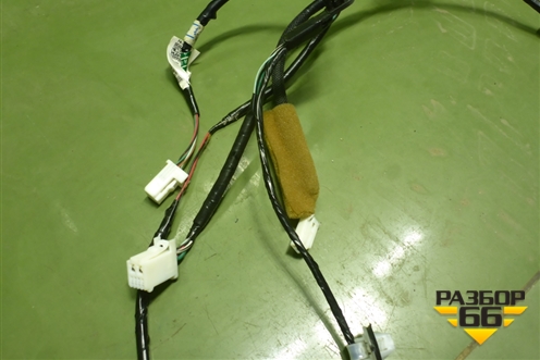 Проводка двери задней левой (8215406440) для Toyota Camry XV50 с 2011-2018г (Камри)