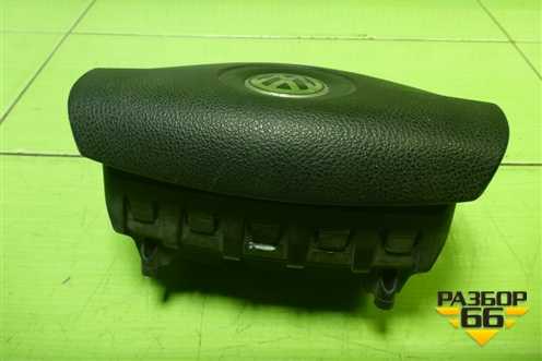 Подушка безопасности в рулевое колесо для Volkswagen Passat (B6) с 2005-2010г (Пассат Б6)