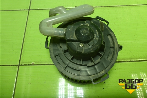 Моторчик отопителя (8940000270) для Mazda Mazda 5 с 2005-2010г