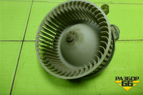 Моторчик отопителя (8940000270) для Mazda Mazda 5 с 2005-2010г