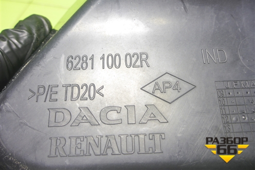 Дефлектор радиатора левый (628110002R) для Renault Duster I с 2010-2021г (Дастер)