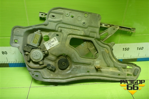Стеклоподъёмник электрический передний правый (8248026020) для Hyundai Santa Fe с 2000-2012г (Classic) (Санта Фе)