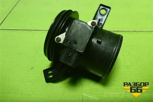 Датчик массового расхода воздуха (2220431010) для Toyota Corolla (E15) с 2006-2013г (Королла 150)